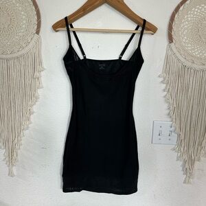 Yummie Black Spaghetti Strap shapewear medium NEW